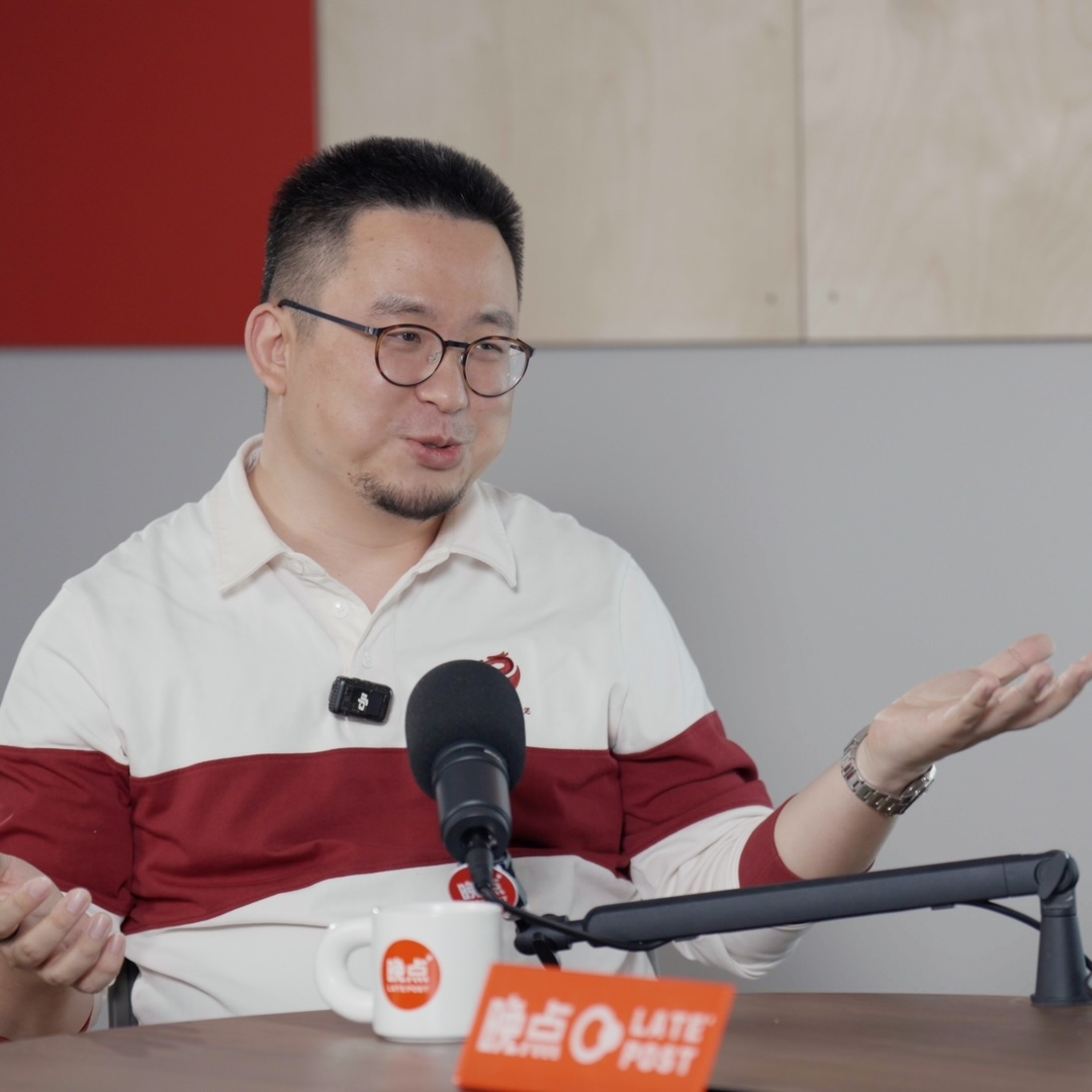168: 对话王新宇:美团龙珠怎么投科技? Episode cover