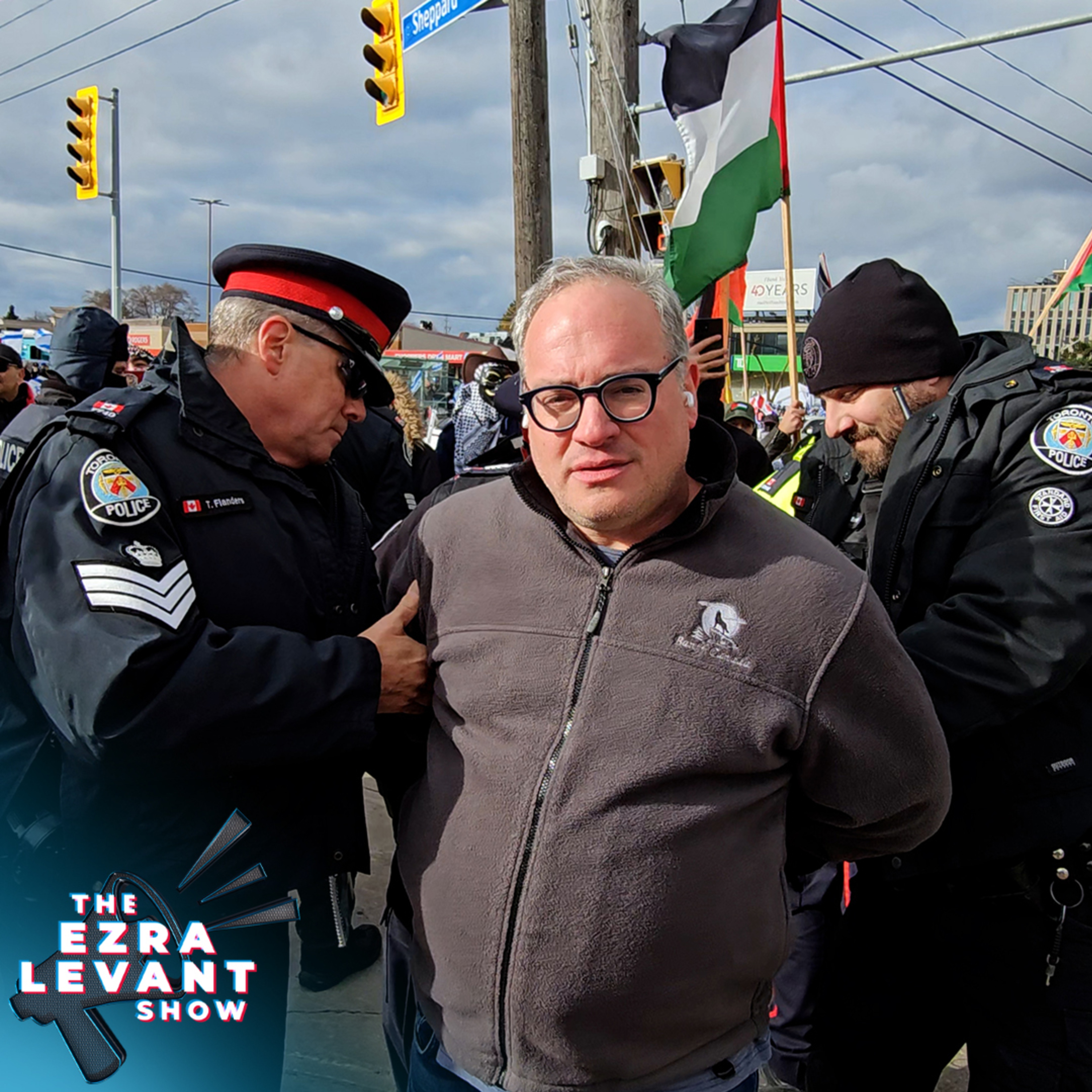 EZRA LEVANT | Toronto police vetoes our Charter rights in favour of pro-Hamas thugs