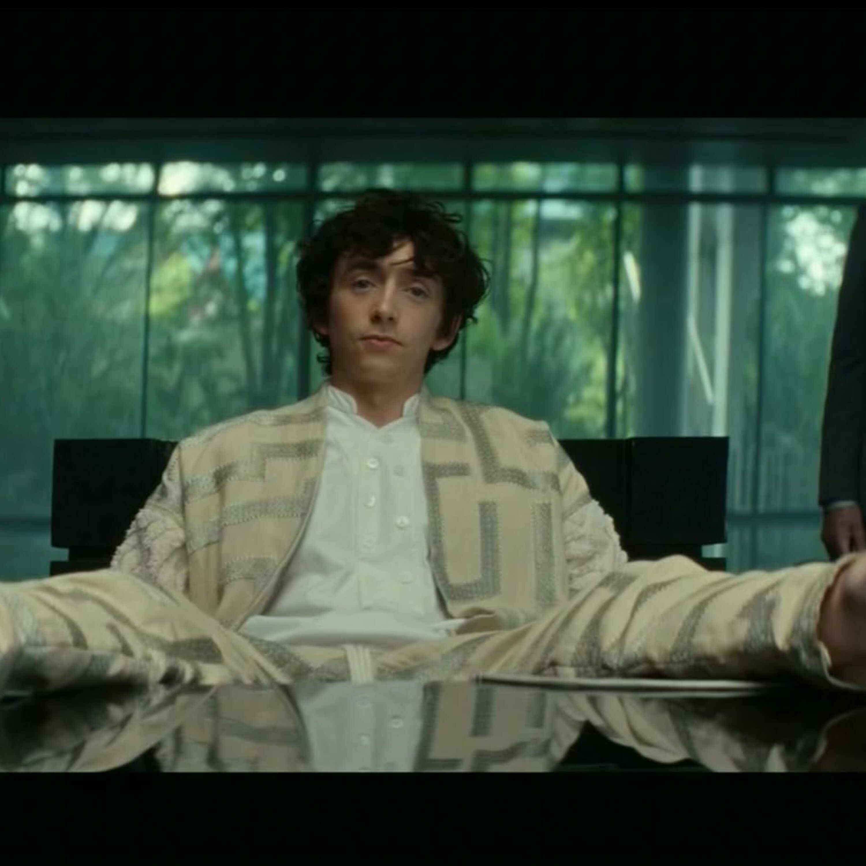 Flaming Hydra Round Table