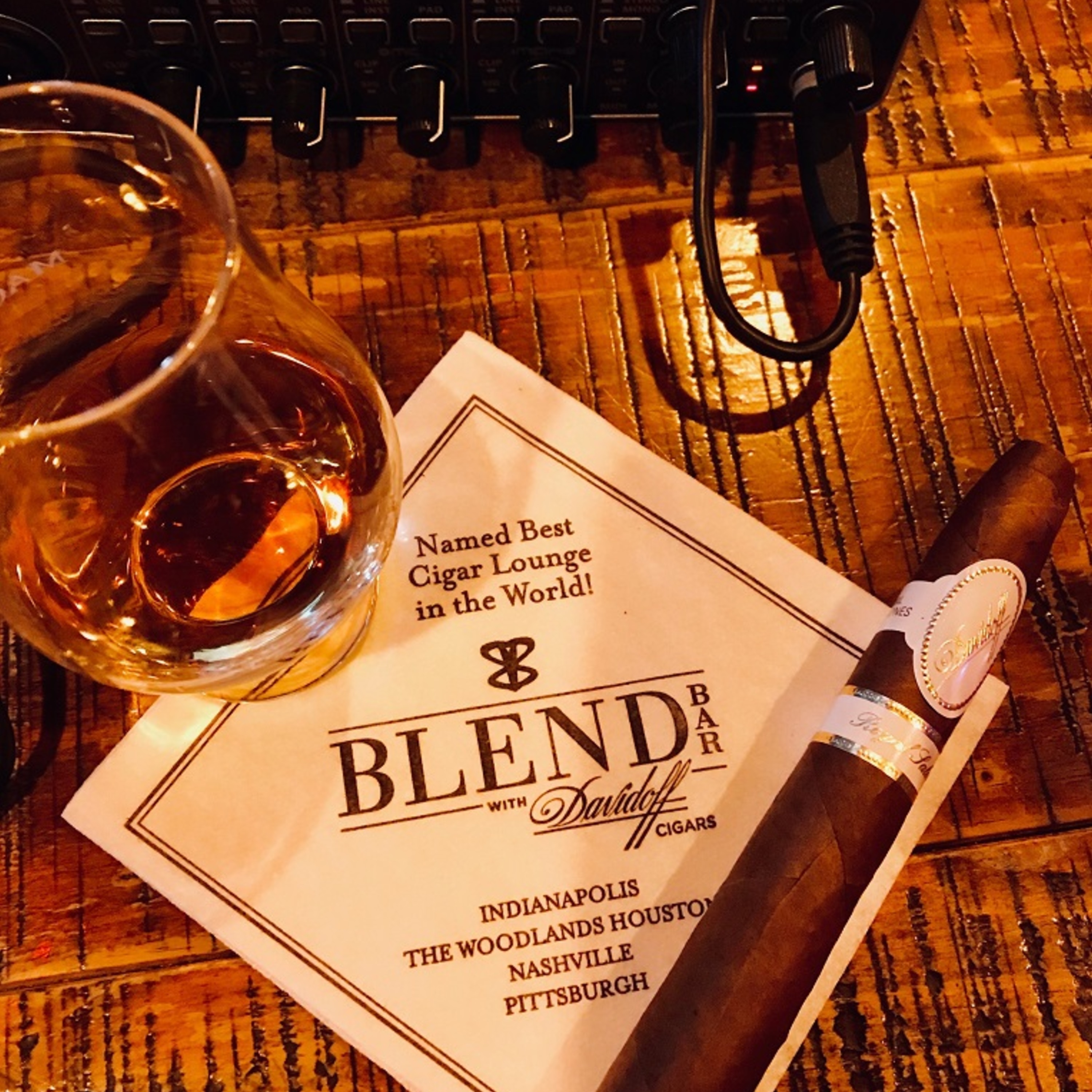 Eat! Drink! Smoke! -  Episode 22 - Gaslighting on the Green New Deal and the $100 Davidoff Royal Salomones Cigar episode artwork