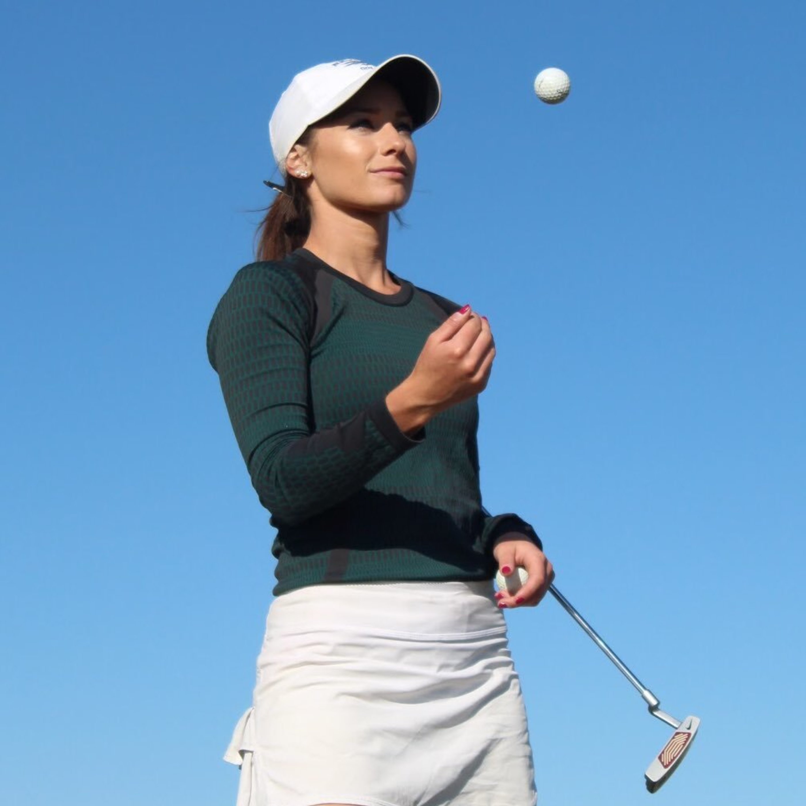 Hannah Gregg - Turns the Page to Professional Golf