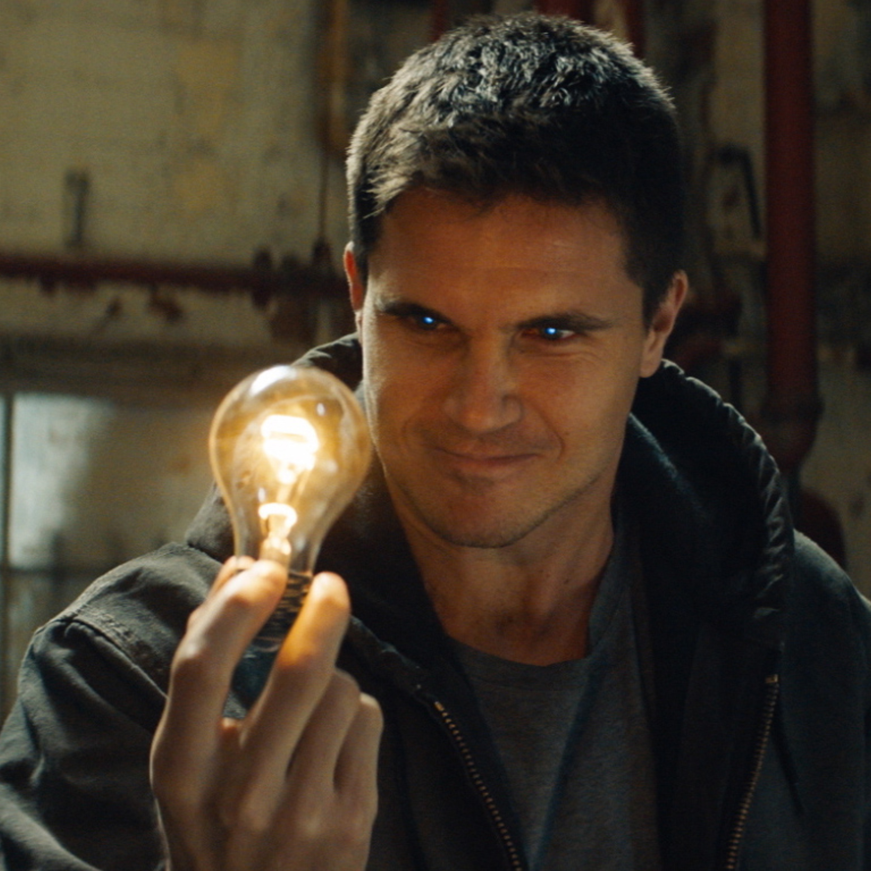 137: Steve Reviews: Code 8 thumbnail